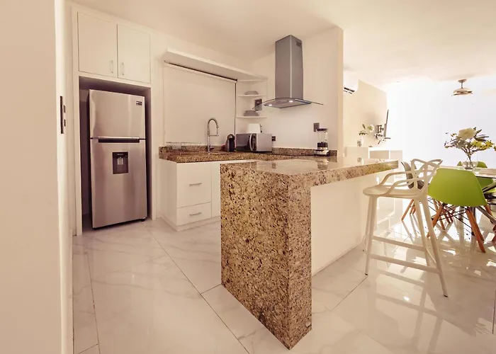 Mararena Family & Long Living - Steps From 5th Avenue Apartahotel 3*