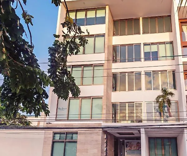 Mararena Family & Long Living - Steps From 5th Avenue 3* Playa del Carmen