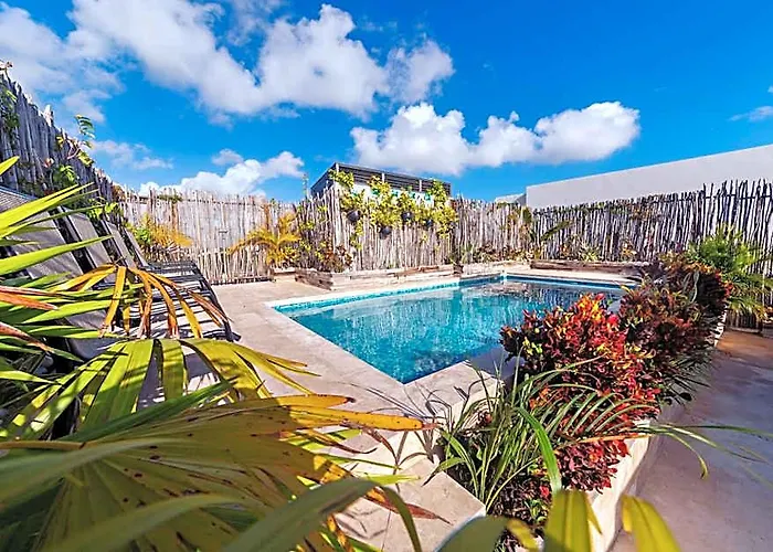 Mararena Family & Long Living - Steps From 5th Avenue Apartahotel 3*