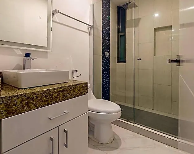 Mararena Family & Long Living - Steps From 5th Avenue Apartahotel